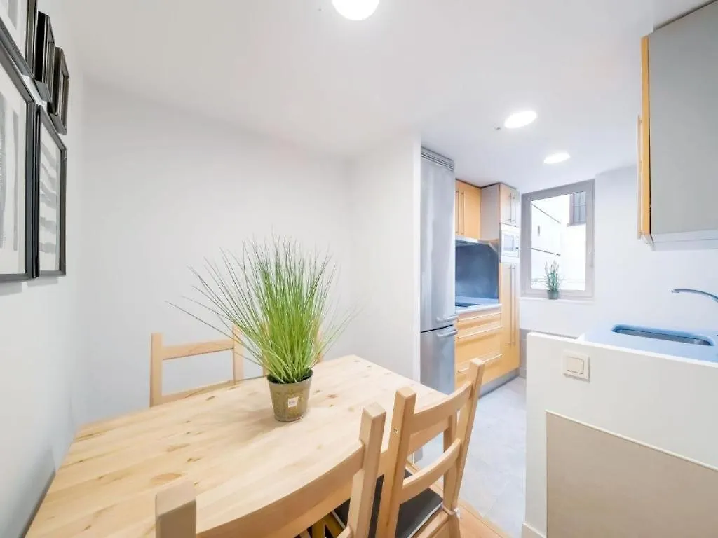 Apartamento Mercaderes Pamplona 0*,
